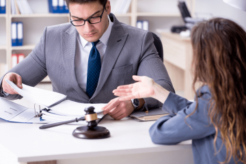 תביעת מוסך בליווי עורך דין – מדוע זה חשוב?